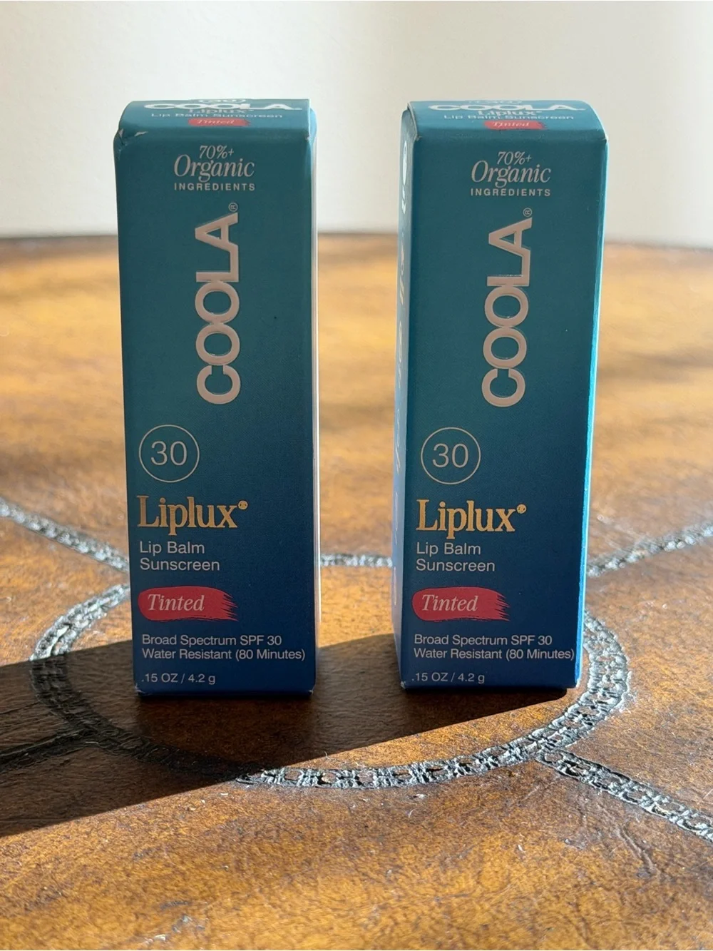 NEW IN BOX 2 TINTED COOLA ORGANIC LIPLUX LIP BALM SUNSCREEN SPF 30 WATERPROOF